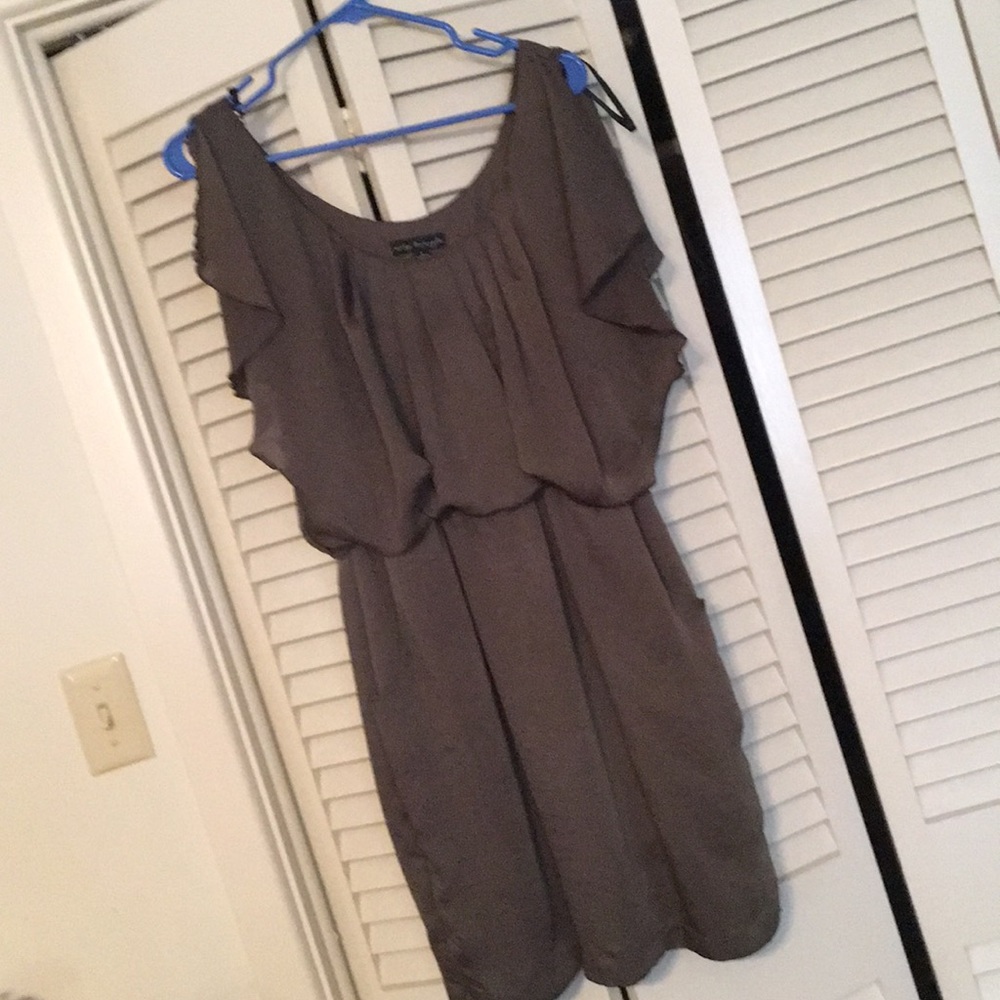 Large olive green dress 🚨BOGO🚨